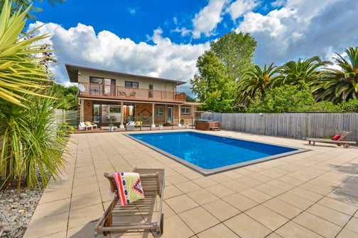 16 Durey Road, Albany