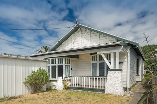 168 Onepu Road, Lyall Bay, Wellington