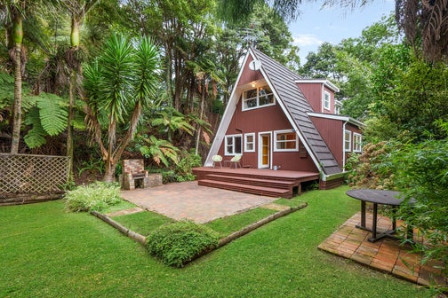117 Woodlands Park Road, Titirangi, Auckland