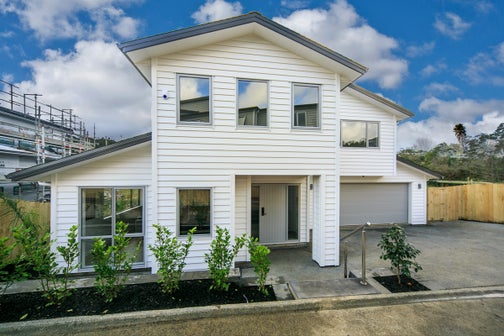 102 Admirals Court Drive, Greenhithe, Auckland