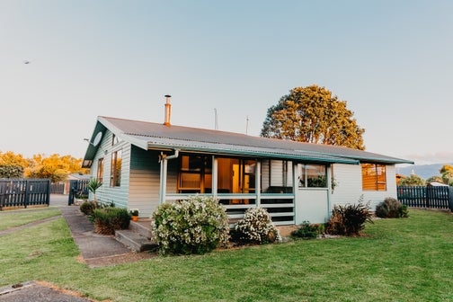 6 Ngahue Crescent, Carters Beach, Westport