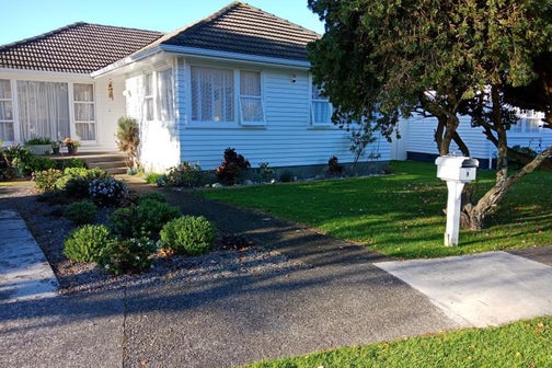 4 Chesney Street, Avalon, Lower Hutt