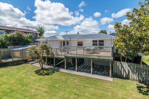 5 Waikare Road, Raumati Beach, Paraparaumu