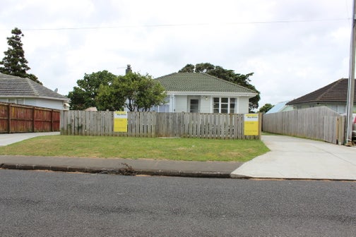 16A Forbes Road, Favona, Auckland