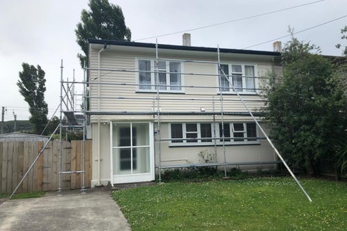 1/15 Eldon Grove, Taita, LOWER HUTT