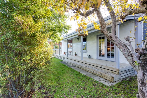 6 Cole Grove, Wallaceville, Upper Hutt