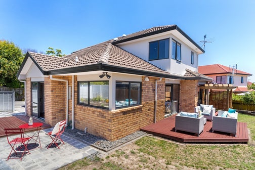 1/4 Dromora Close, Dannemora, Auckland