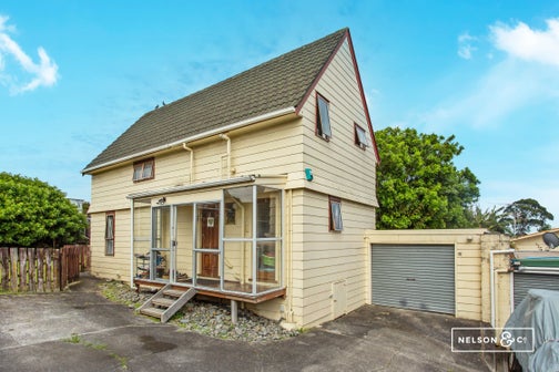 2/3 Courant Place, Clover Park, Auckland