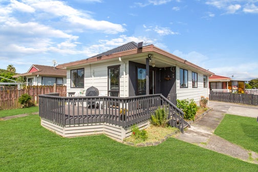 1/20 Etherton Drive, Weymouth, Auckland