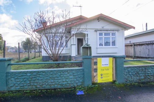 2 Huia Street, Taumarunui
