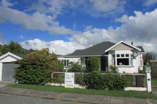 75 Northumberland Street, Tapanui