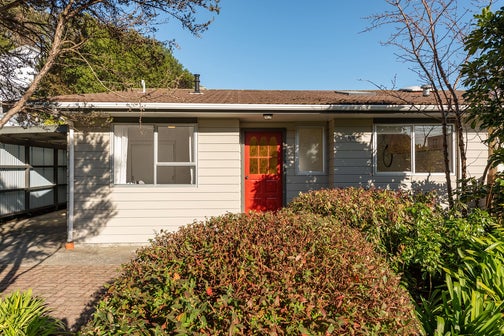 24 Shirley Street, Karori, Wellington