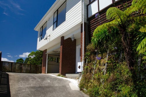 17A Gipps Street, Karori, Wellington