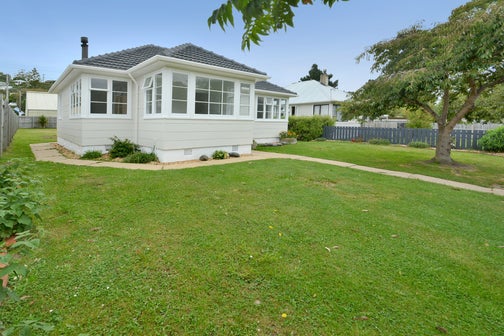 34 Albertson Avenue, Port Chalmers, Dunedin