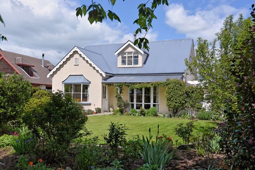 33 Taranaki Drive, Woodend, Woodend