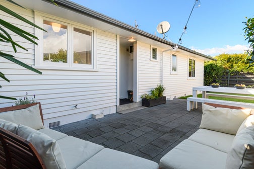172 Otumoetai Road, Brookfield, Tauranga