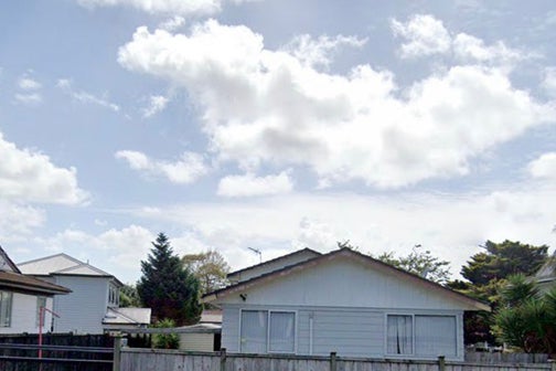 16 Becker Drive, Weymouth, Auckland