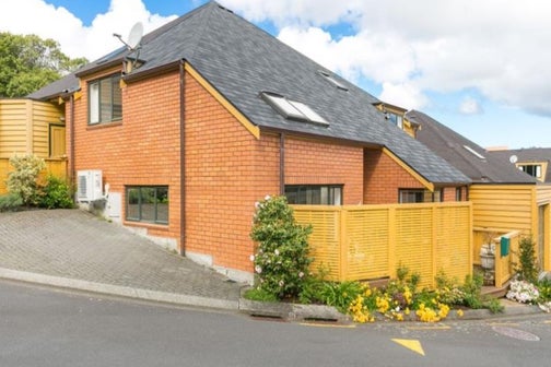 51 Futuna Close, Karori, Wellington