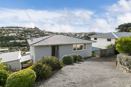 43 Turville Crescent, Newlands, Wellington