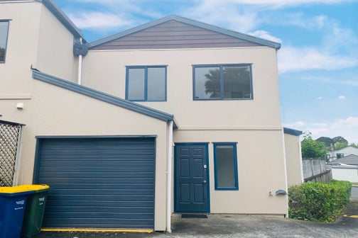 1/15 John Jennings Drive, Oteha, Auckland