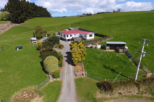 1329 Owaka Highway, Romahapa, Balclutha