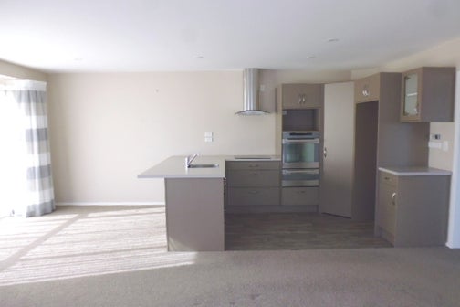 13/3 Georgia Grove, Paraparaumu, Paraparaumu