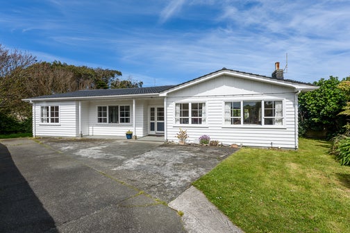 42 Sea Vista Drive, Pukerua Bay, Porirua