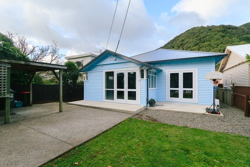 95 Oroua Street, Eastbourne, Lower Hutt