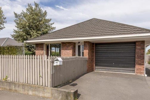 1/104 Bassett Street, Burwood, Christchurch