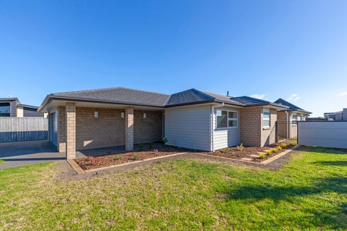 17 Taranui Way, Paraparaumu Beach, Paraparaumu