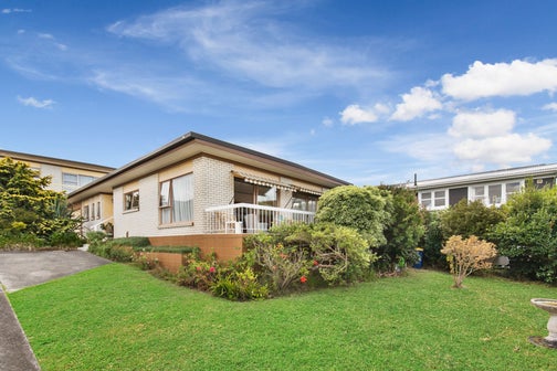 1/70 Gulf View Road, Murrays Bay, Auckland