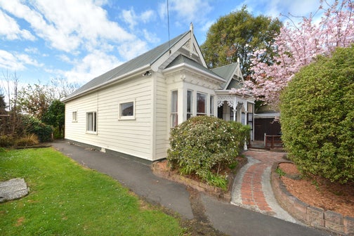 15 Playfair Street, Caversham, Dunedin