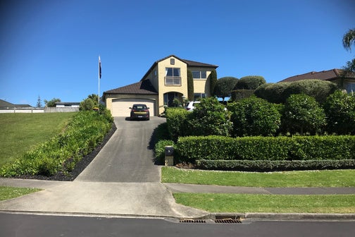 14 Araminta Place, Beachlands, Auckland