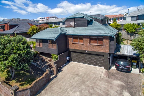 2/2 Basilton Close, Bucklands Beach, Auckland