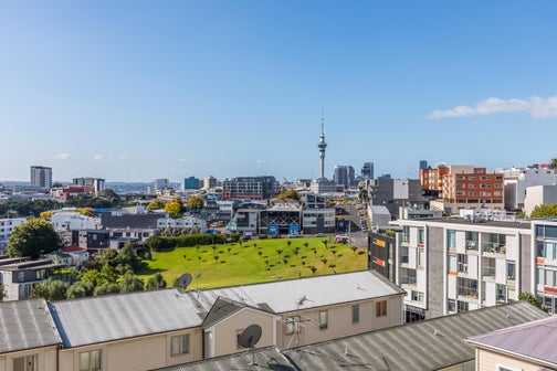 4E/4 Rendall Place, Eden Terrace, Auckland