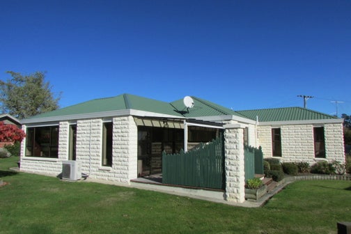 14 Bushyhill Street, Tapanui