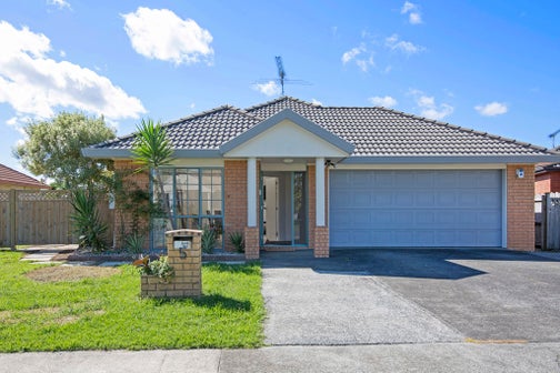 5 Sheldon Place, Burswood, Auckland