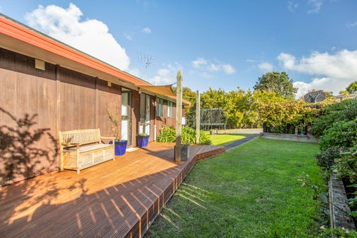 30 Madigan Place, Glendene, Auckland