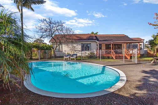 8 Burundi Avenue, Clendon Park, Auckland
