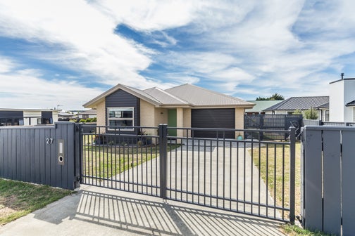 27 Andrews Street, Foxton Beach, Foxton