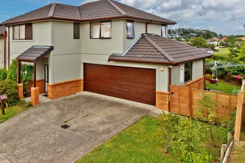 17 Greenbough Lane, Greenhithe, Auckland