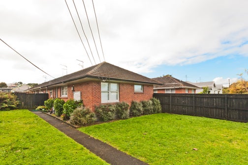 1/96 Mount Smart Road, Onehunga, Auckland