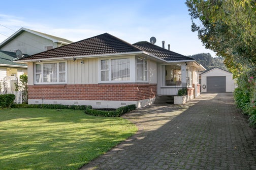 121 Taita Drive, Avalon, Lower Hutt