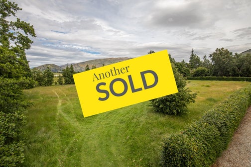 10 Golf Course Road, Wanaka