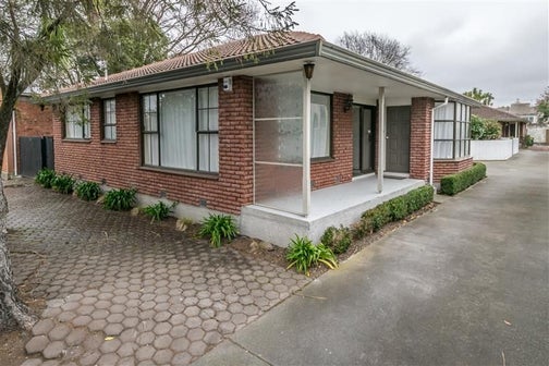 1/11 Office Road, Merivale, Christchurch