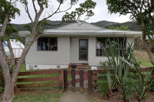 105 Thurleigh Grove, Karori, Wellington