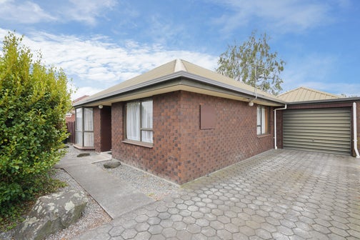 1 Nyoli Street, Northcote, Christchurch