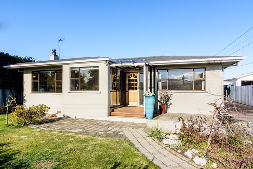 7 Fry Street, Motueka