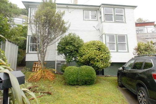 18A Montgomery Avenue, Karori, Wellington