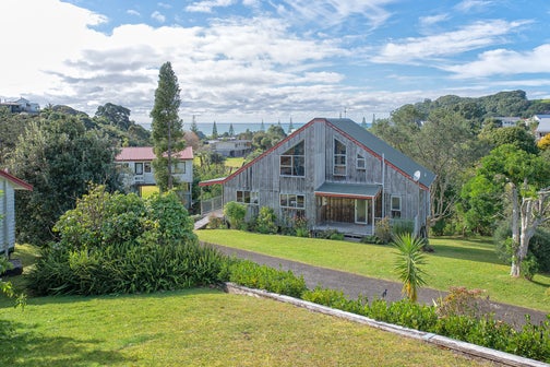 109 Tuna Place, Whangamata